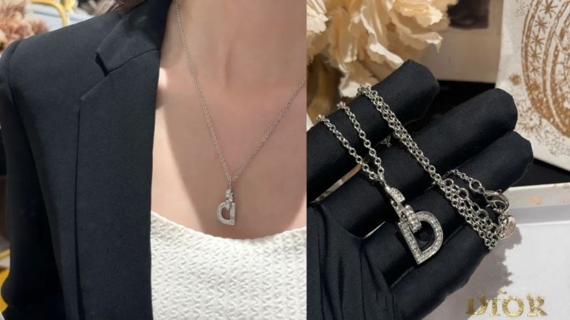 Christian Dior Necklaces